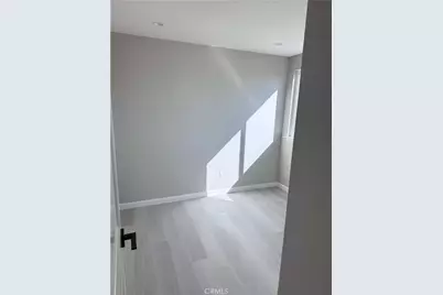 327 N Chicago Street, Los Angeles, CA 90033 - Photo 8