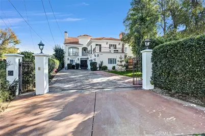 5128 Avenida Hacienda, Tarzana, CA 91356 - Photo 2