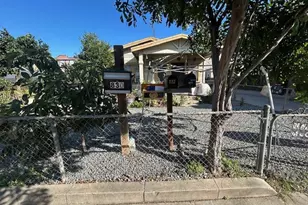 830 S Record Ave, Los Angeles, CA 90023 - Photo 2