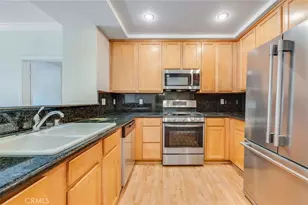 9610 Zelzah, Northridge, CA 91325 - Photo 8