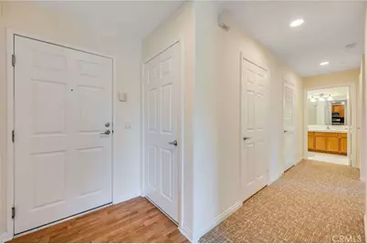 9610 Zelzah #301, Northridge, CA 91325 - Photo 6