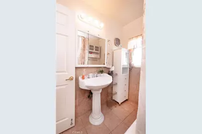 6303 Eileen, Los Angeles, CA 90043 - Photo 38