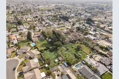 12644 Oaks Avenue, Chino, CA 91710 - Photo 38