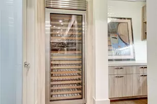 112 S Orange Grove Blvd, Pasadena, CA 91105 - Photo 56