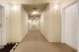 160 S Hudson, Pasadena, CA 91101 - Photo 4