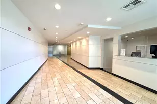 160 S Hudson, Pasadena, CA 91101 - Photo 2