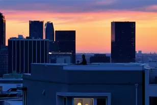 1025 White Knoll, Los Angeles, CA 90012 - Photo 28