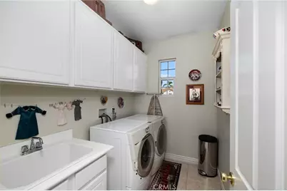 1671 N Rocky, Upland, CA 91784 - Photo 48