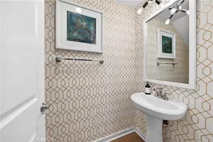 335 Magnet, Irvine, CA 92618 - Photo 6