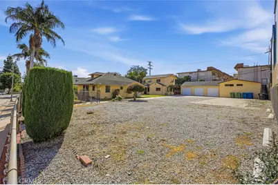 209 N Monterey Street, Alhambra, CA 91801 - Photo 2