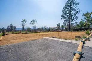 556 E Las Flores, Altadena, CA 91001 - Photo 12