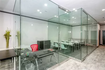 220 218-220 S Myrtle Avenue, Monrovia, CA 91016 - Photo 8