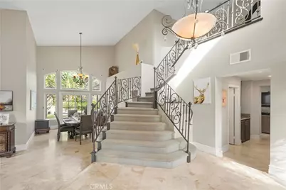 46 Los Felis, Pomona, CA 91766 - Photo 2