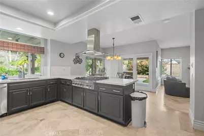 46 Los Felis, Pomona, CA 91766 - Photo 10