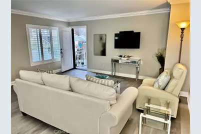 355 N Maple #121, Burbank, CA 91505 - Photo 4