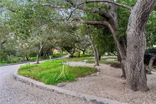 354 N Canon Ave, Sierra Madre, CA 91024 - Photo 8