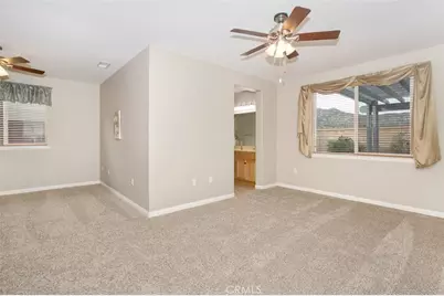 8172 Parry, Hemet, CA 92545 - Photo 16