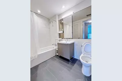 889 Francisco #2505, Los Angeles, CA 90017 - Photo 4