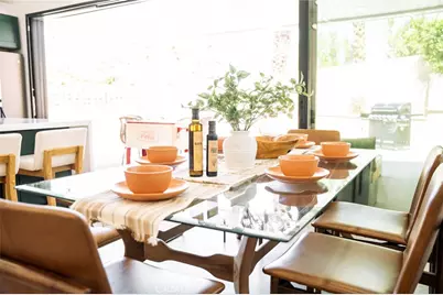 575 N Burton Way, Palm Springs, CA 92262 - Photo 8