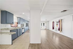 1035 E Huntington Dr, Monrovia, CA 91016 - Photo 20