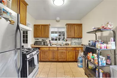 1303 1305 E Kingsley Avenue, Pomona, CA 91767 - Photo 16