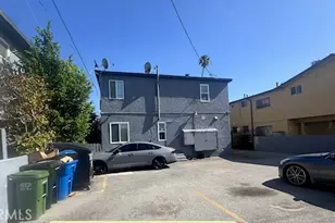 127 S Oxford, Los Angeles, CA 90004 - Photo 2
