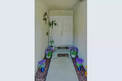 30308 Jasmine Valley, Canyon Country, CA 91387 - Photo 6