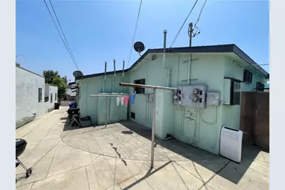657 S Mathews, Los Angeles, CA 90023 - Photo 6