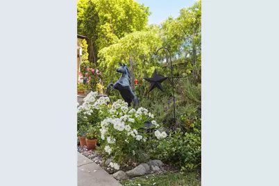 250 N Primrose Avenue, Monrovia, CA 91016 - Photo 66