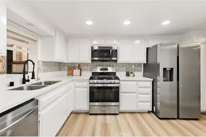 441 E San Jose #111, Burbank, CA 91501 - Photo 6