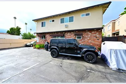 31 N Parkwood Avenue, Pasadena, CA 91106 - Photo 10