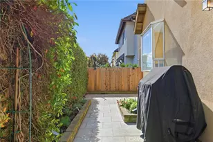 108 S Mountain, Monrovia, CA 91016 - Photo 42