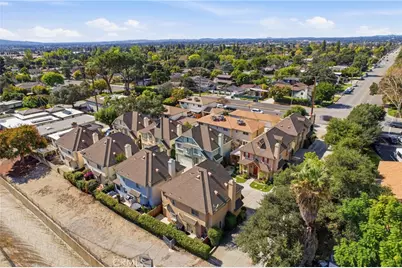 108 S Mountain #A, Monrovia, CA 91016 - Photo 32