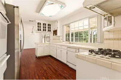 15846 Plummer Street, North Hills, CA 91343 - Photo 8