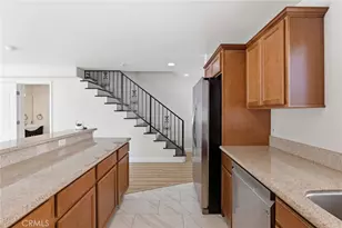 1133 S Hoover, Los Angeles, CA 90006 - Photo 12