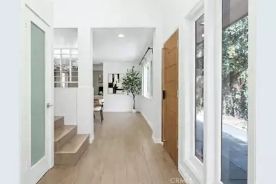 9499 Cherokee, Beverly Hills, CA 90210 - Photo 6