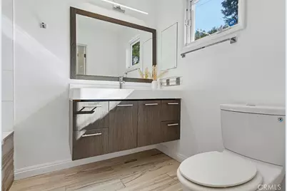 9499 Cherokee, Beverly Hills, CA 90210 - Photo 24