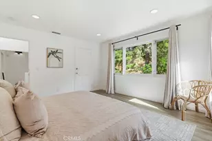 9499 Cherokee, Beverly Hills, CA 90210 - Photo 30