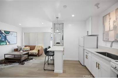 4214 Montclair, Los Angeles, CA 90018 - Photo 14