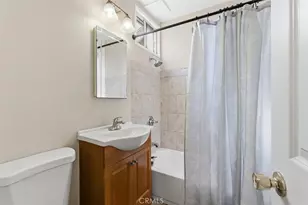 902 S Marengo Ave, Pasadena, CA 91106 - Photo 24