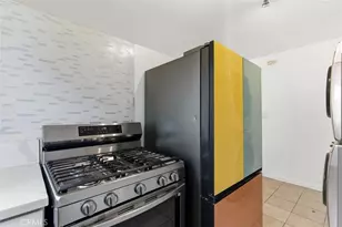 902 S Marengo Ave, Pasadena, CA 91106 - Photo 20