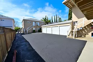 902 S Marengo Ave, Pasadena, CA 91106 - Photo 14