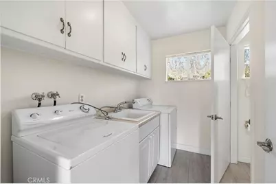 389 Deborah Court, Upland, CA 91784 - Photo 22