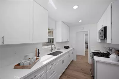 415 E Walnut, Monrovia, CA 91016 - Photo 44