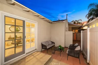 415 E Walnut Avenue, Monrovia, CA 91016 - Photo 6