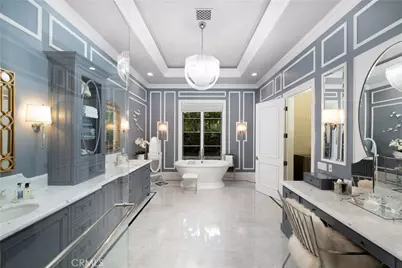 935 W Foothill Boulevard, Arcadia, CA 91006 - Photo 58