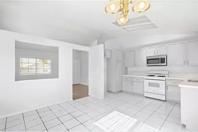 13339 Cabana Way, Victorville, CA 92392 - Photo 16