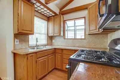 3706 4th Avenue, Glendale, CA 91214 - Photo 12