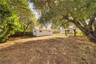 1166 N El Molino Ave, Pasadena, CA 91104 - Photo 38