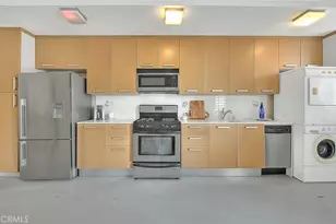 217 S Marengo, Pasadena, CA 91101 - Photo 18